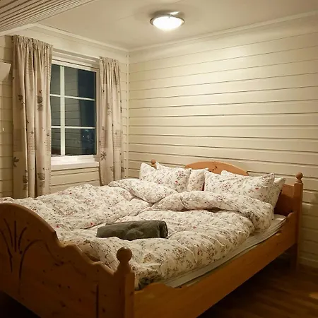 Cosy On Jetty In Lofoten Casa vacanze